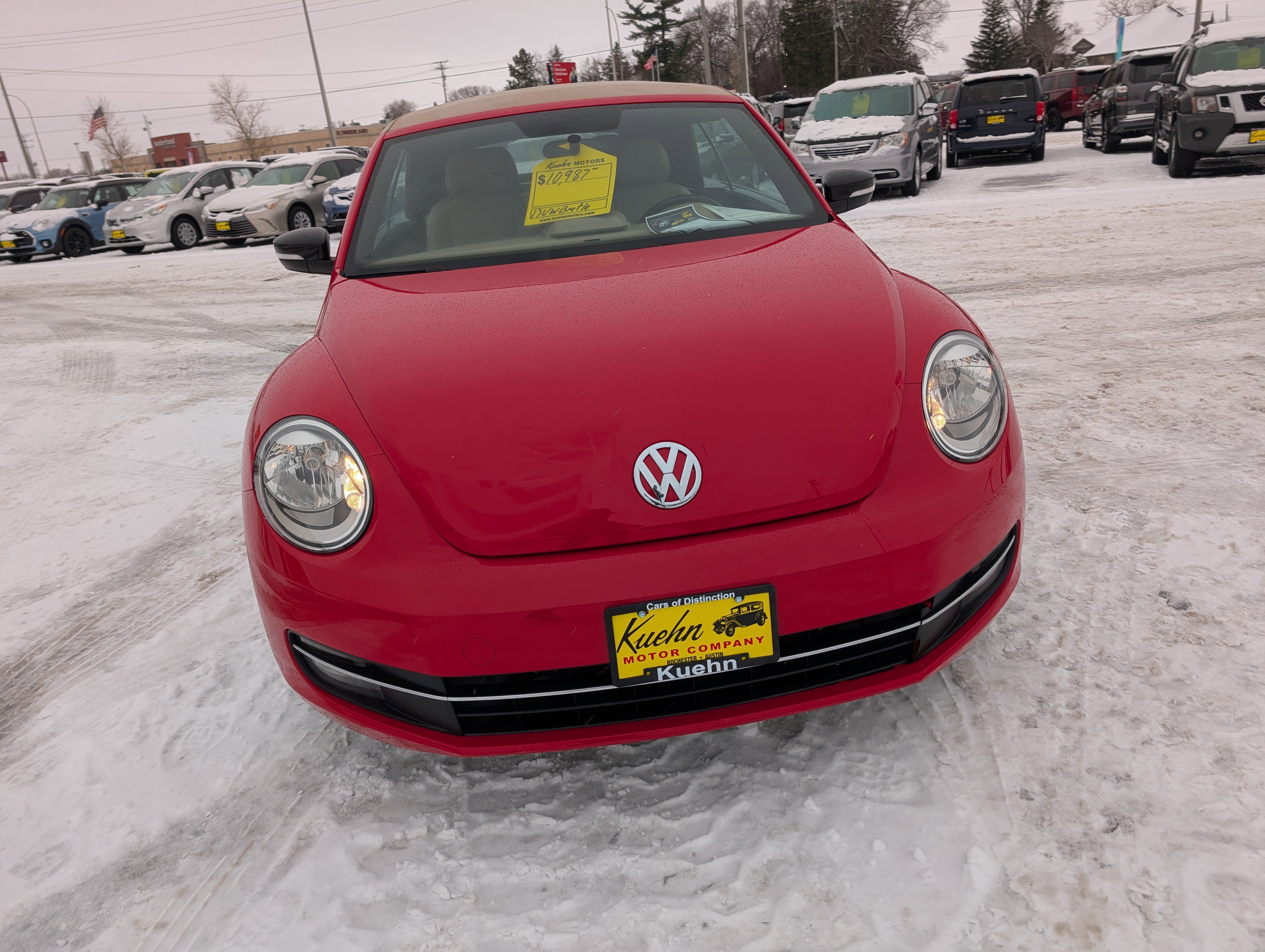 Used 2013 Volkswagen Beetle 2.0T image 3