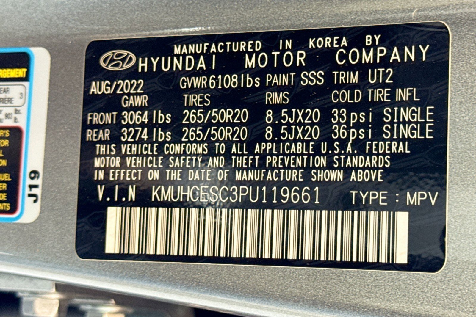 Used 2023 Genesis GV80 3.5T w/ Cargo Package image 32