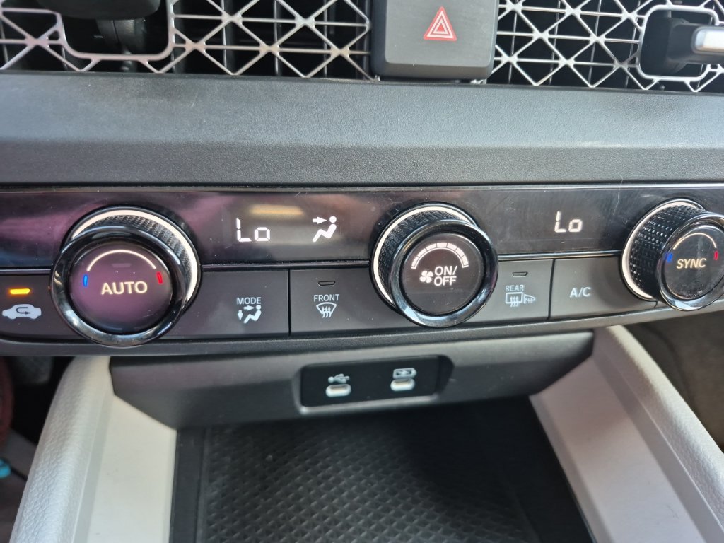 Used 2023 Honda Accord EX image 21