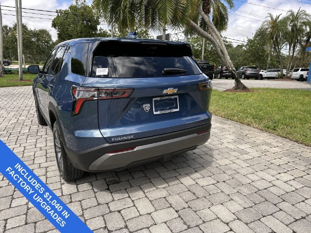 Used 2026 Chevrolet Equinox LT w/ Safety and Technology Package FWD image 35