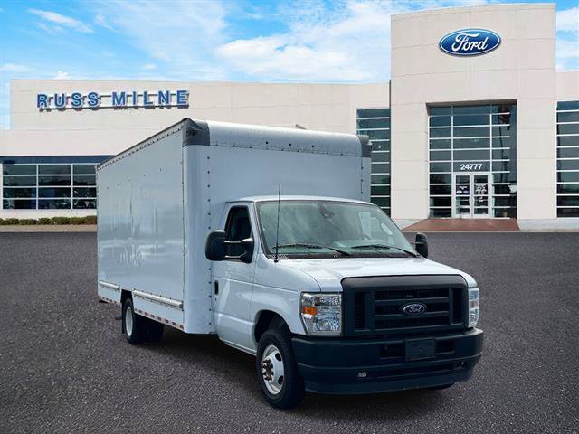 Used 2024 Ford E-350 and Econoline 350 Super Duty w/ Driver's Safety Package RWD image 1