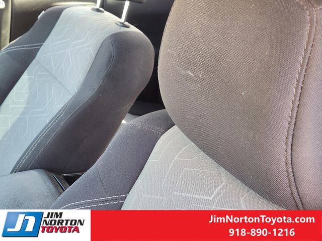 Used 2021 Toyota Tacoma TRD Off-Road image 16
