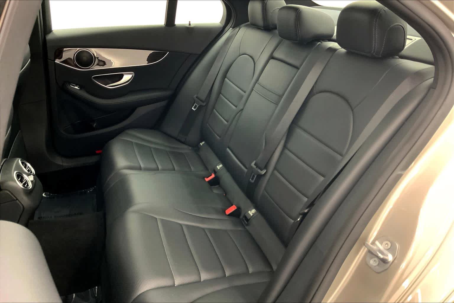 Used 2019 Mercedes-Benz C 300 Sedan image 20