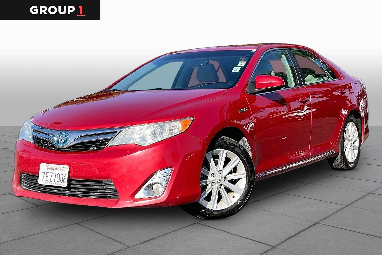 Used 2014 Toyota Camry XLE w/ Leather Package FWD image 1