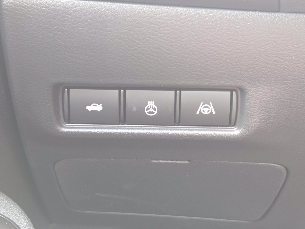 New 2026 Nissan Sentra SR w/ SR Premium Package FWD image 15