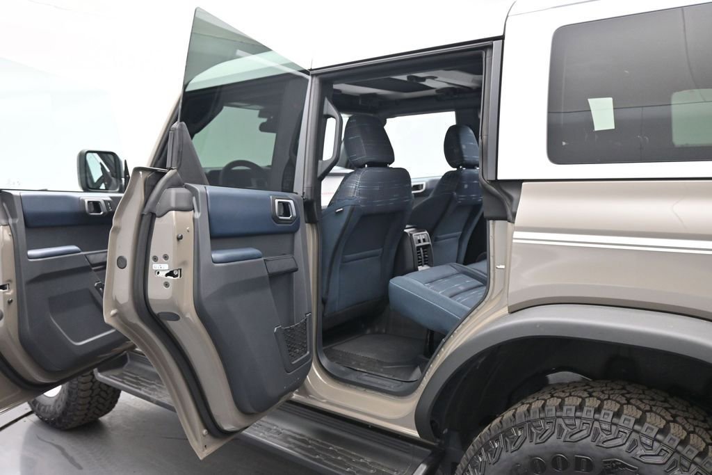 New 2026 Ford Bronco Heritage Edition AWD/4WD image 17