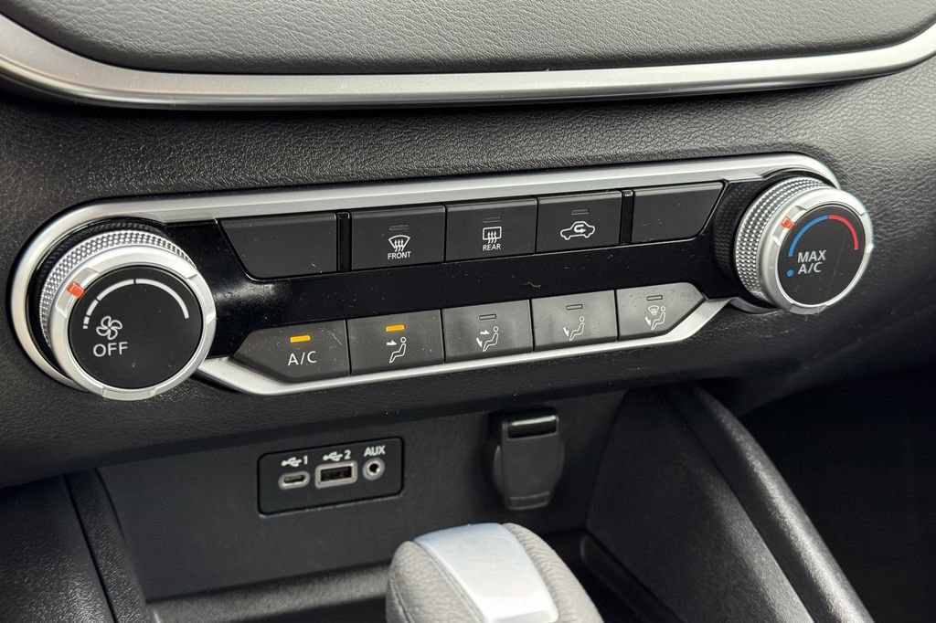 Used 2022 Nissan Altima 2.5 SV AWD/4WD image 19