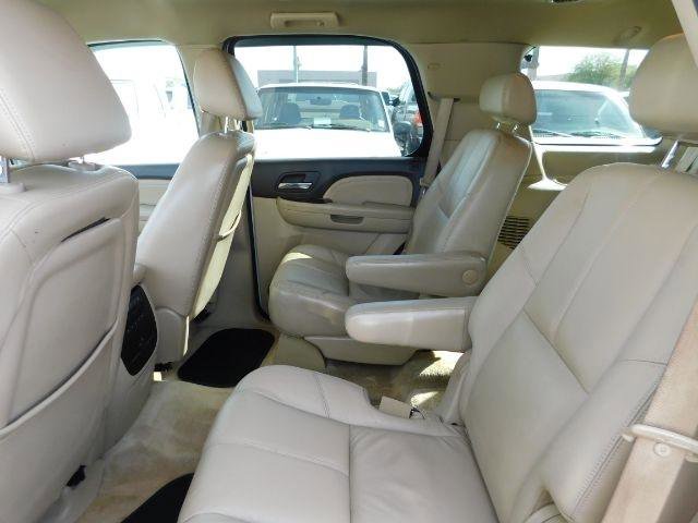 Used 2008 GMC Yukon Denali image 13
