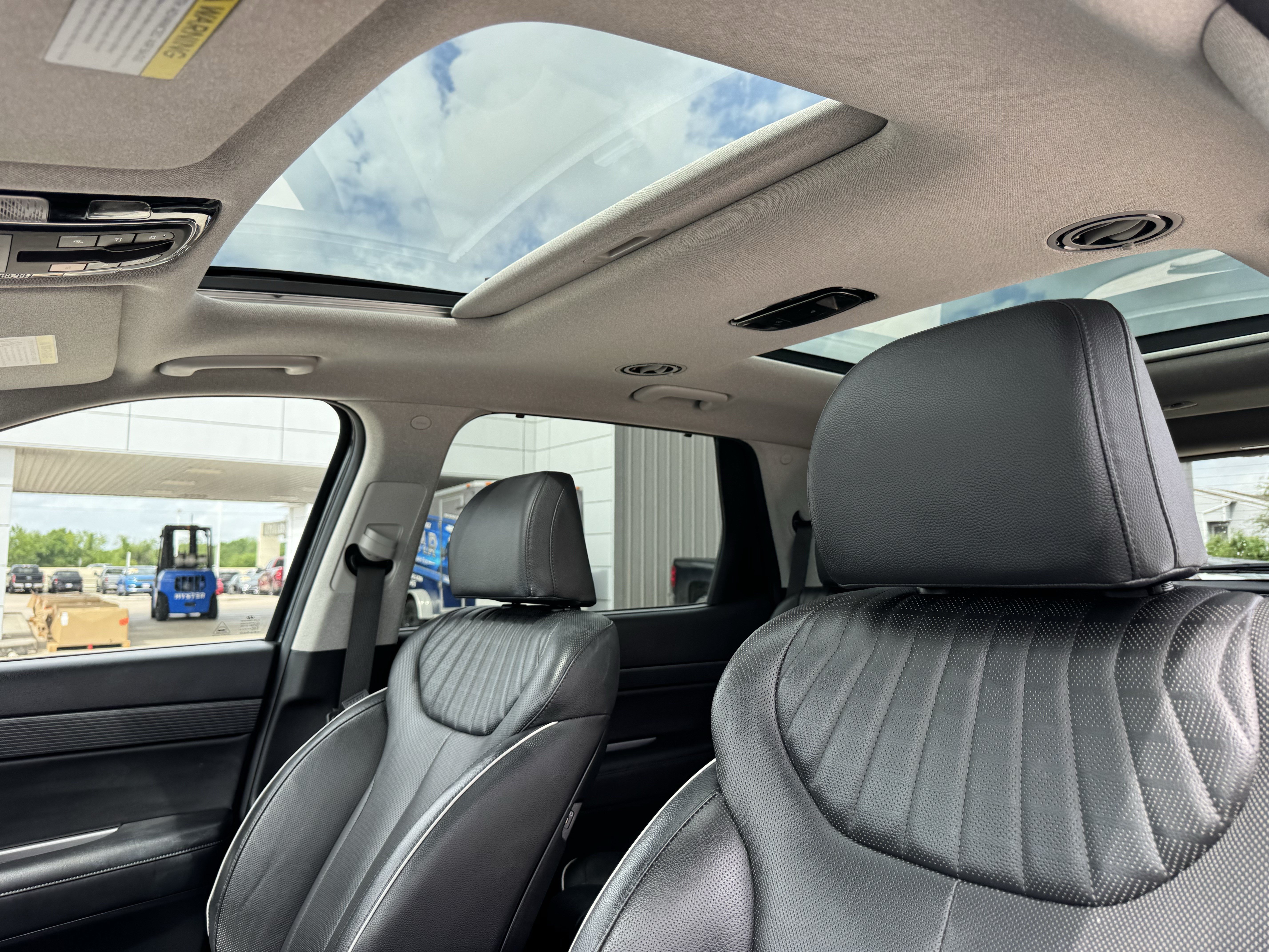 Used 2024 Hyundai Palisade Limited FWD image 29