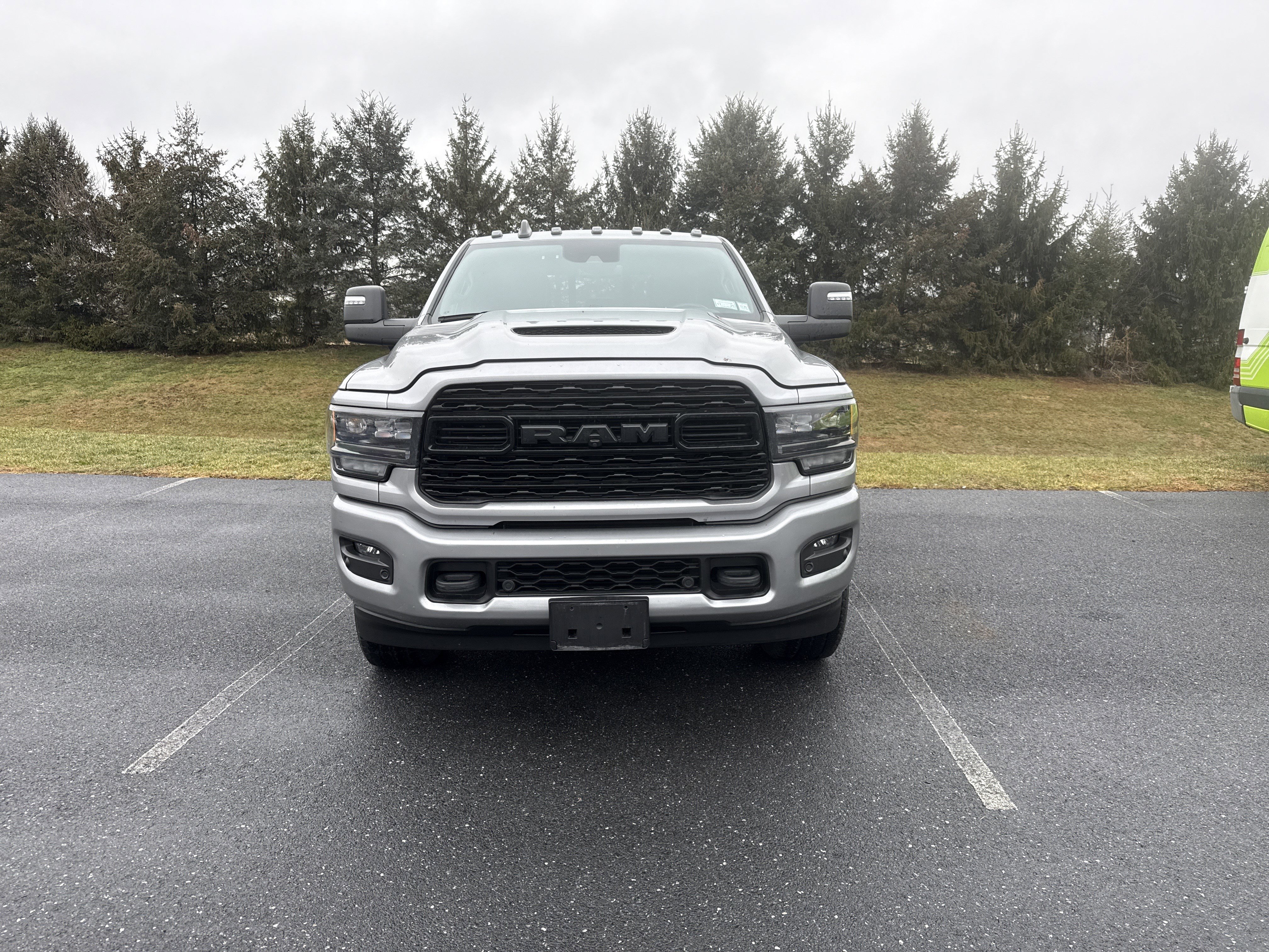 Used 2023 RAM 2500 Limited image 3