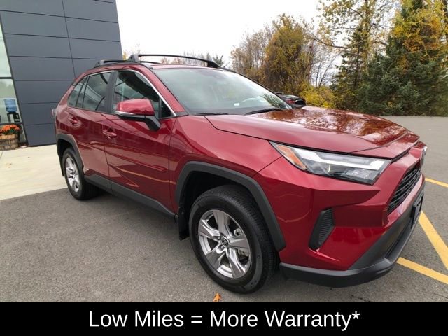 Used 2025 Toyota RAV4 XLE image 7