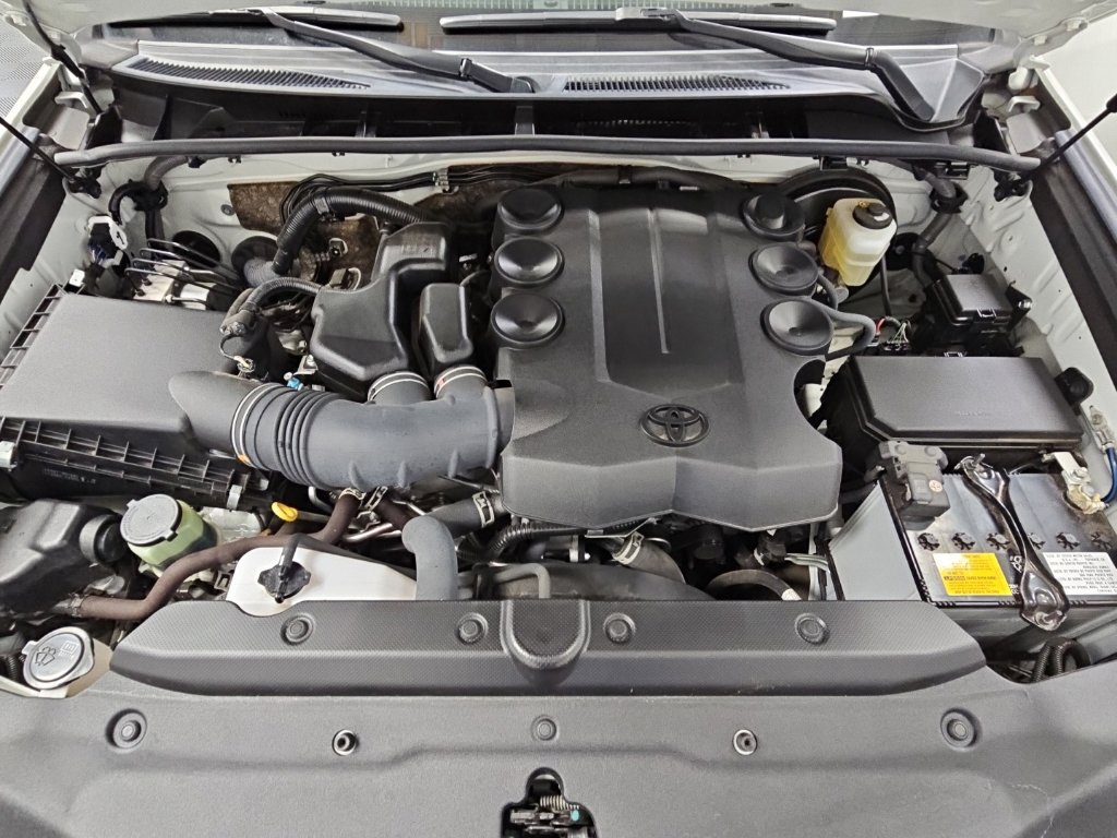 Used 2023 Toyota 4Runner Limited RWD image 40