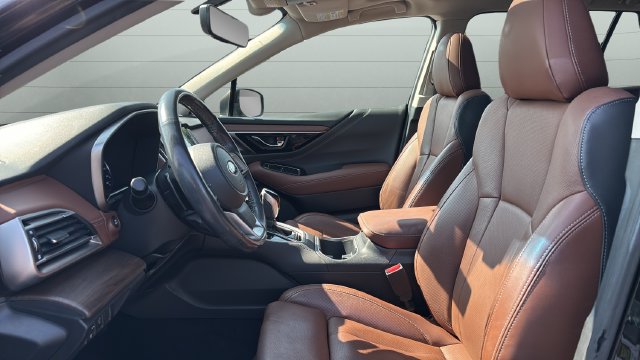 Used 2020 Subaru Outback Touring AWD/4WD image 21