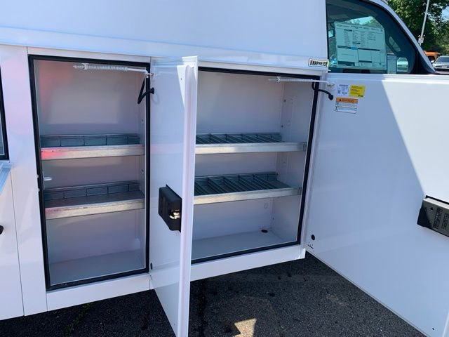 New 2024 Chevrolet Express 3500 w/ Power Convenience Package image 23