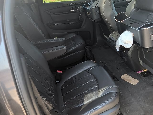 Used 2016 GMC Acadia SLT w/ Technology Package FWD image 12