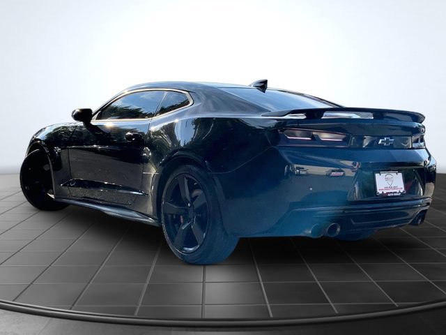 Used 2017 Chevrolet Camaro SS RWD image 8