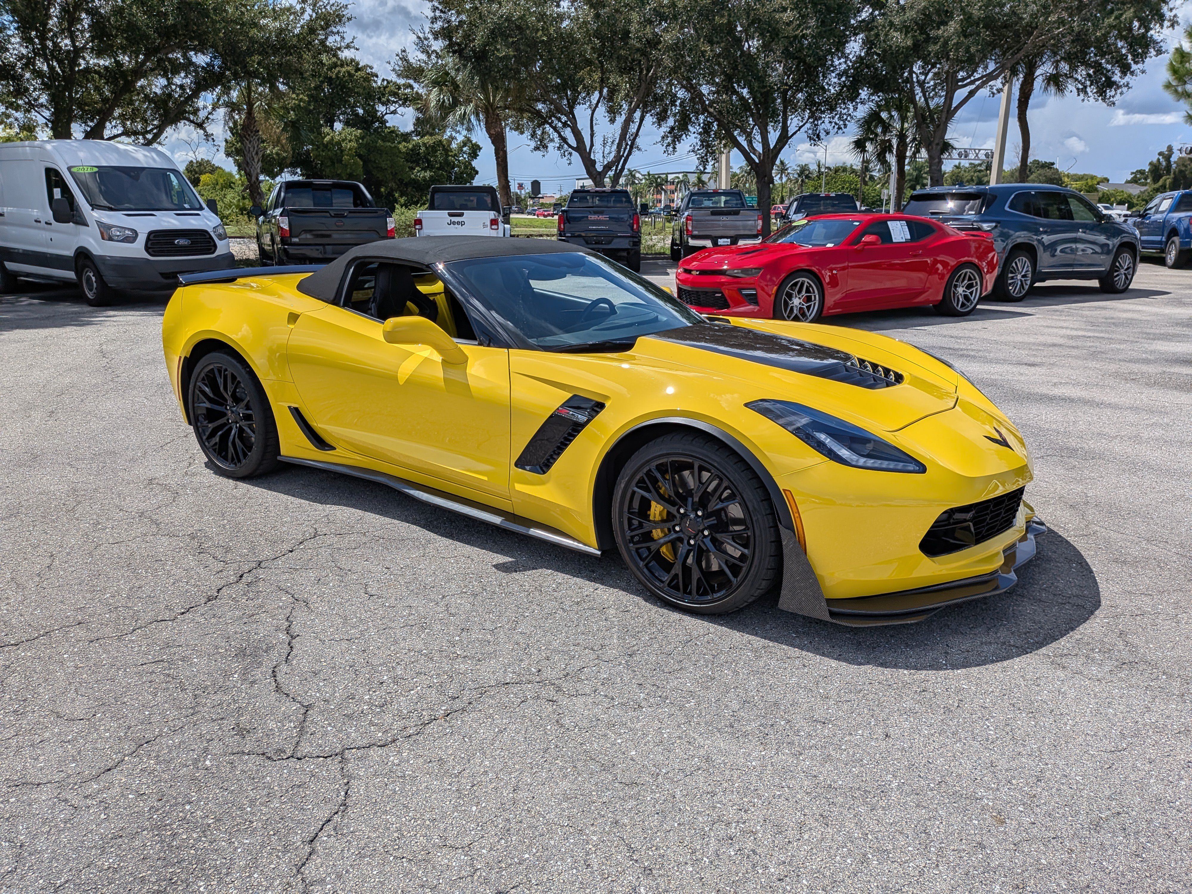 Used 2016 Chevrolet Corvette Z06 w/ 3LZ Preferred Equipment Group RWD video 1