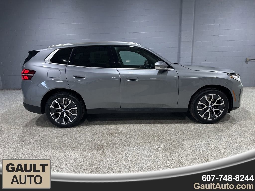 New 2026 BMW X3 xDrive30 w/ Convenience Package image 2