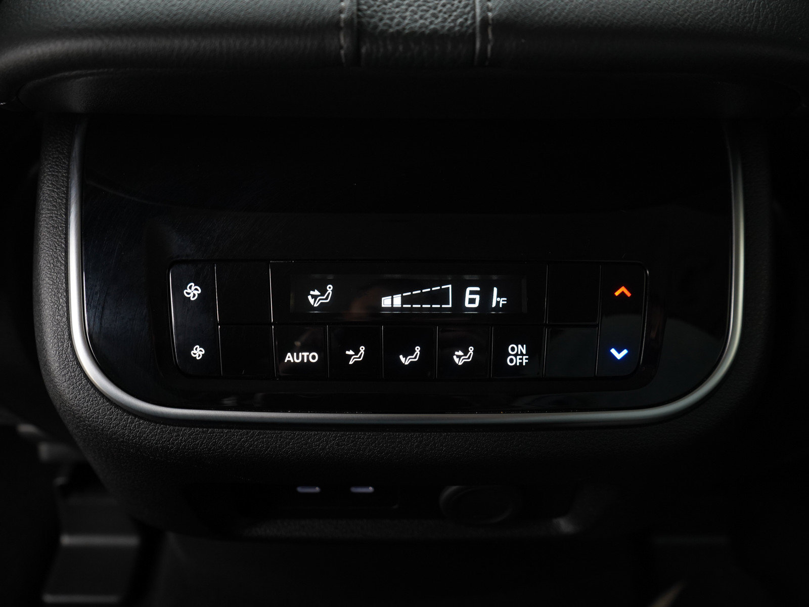 Used 2025 Nissan Armada SV AWD/4WD image 20