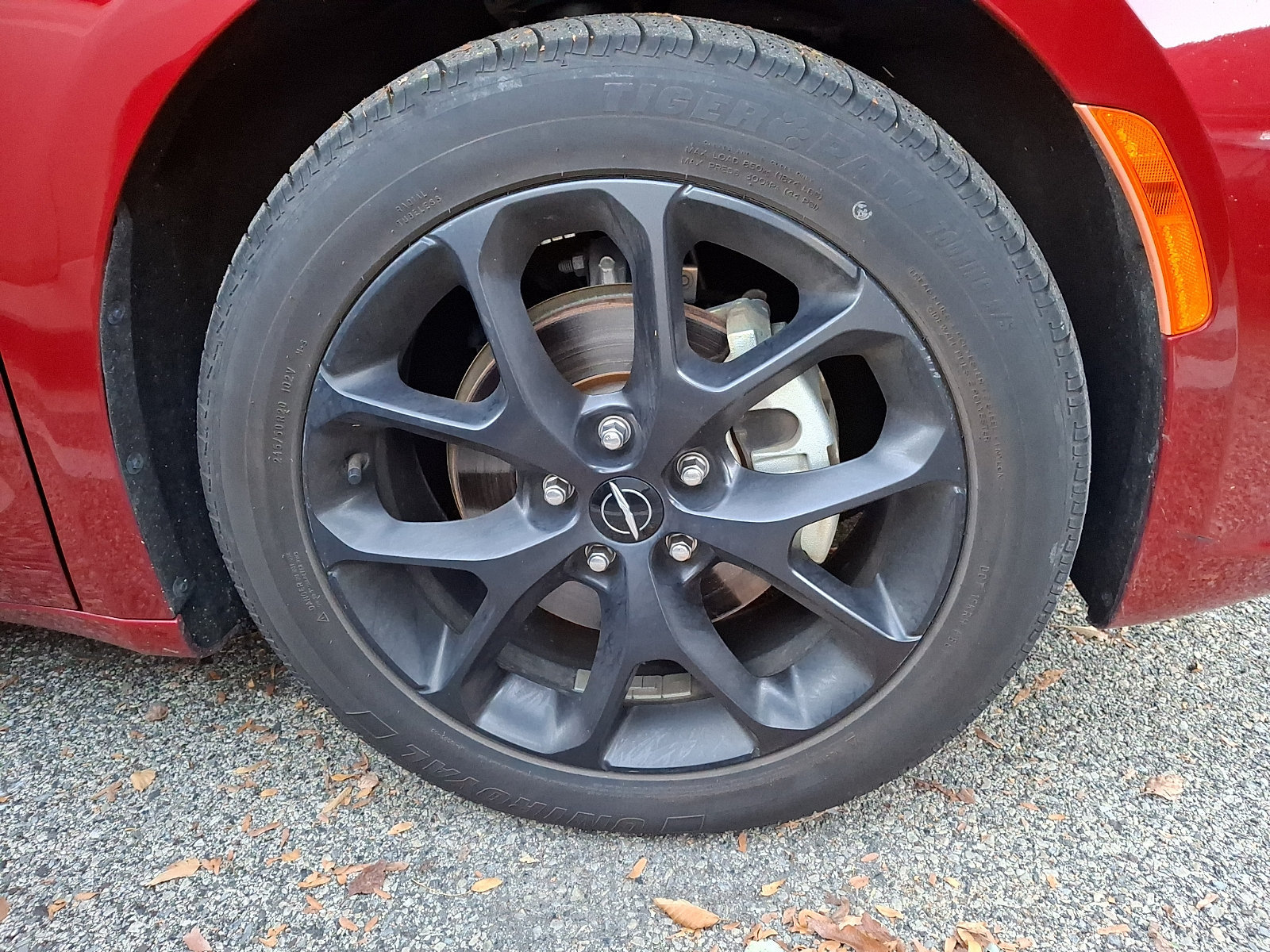 Used 2025 Chrysler Pacifica Limited FWD image 4