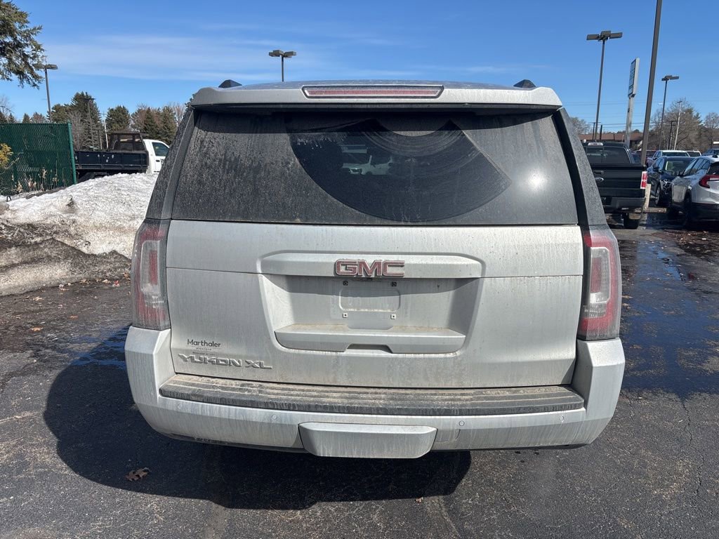 Used 2019 GMC Yukon XL SLT w/ Open Road Package image 7