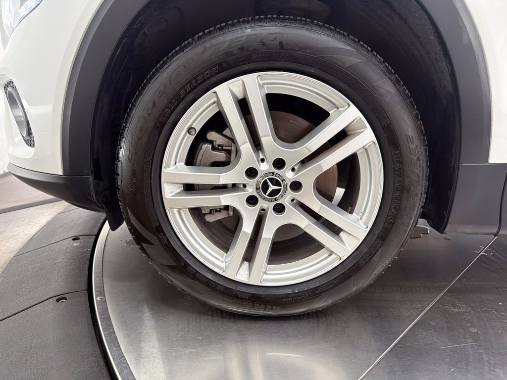 Certified 2021 Mercedes-Benz GLB 250 image 11