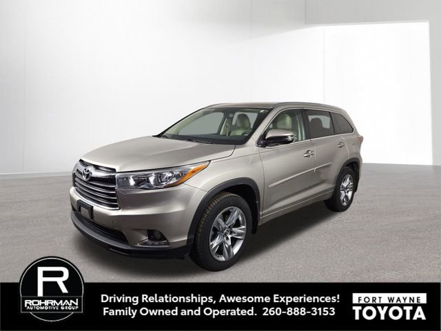 Used 2016 Toyota Highlander Limited image 1