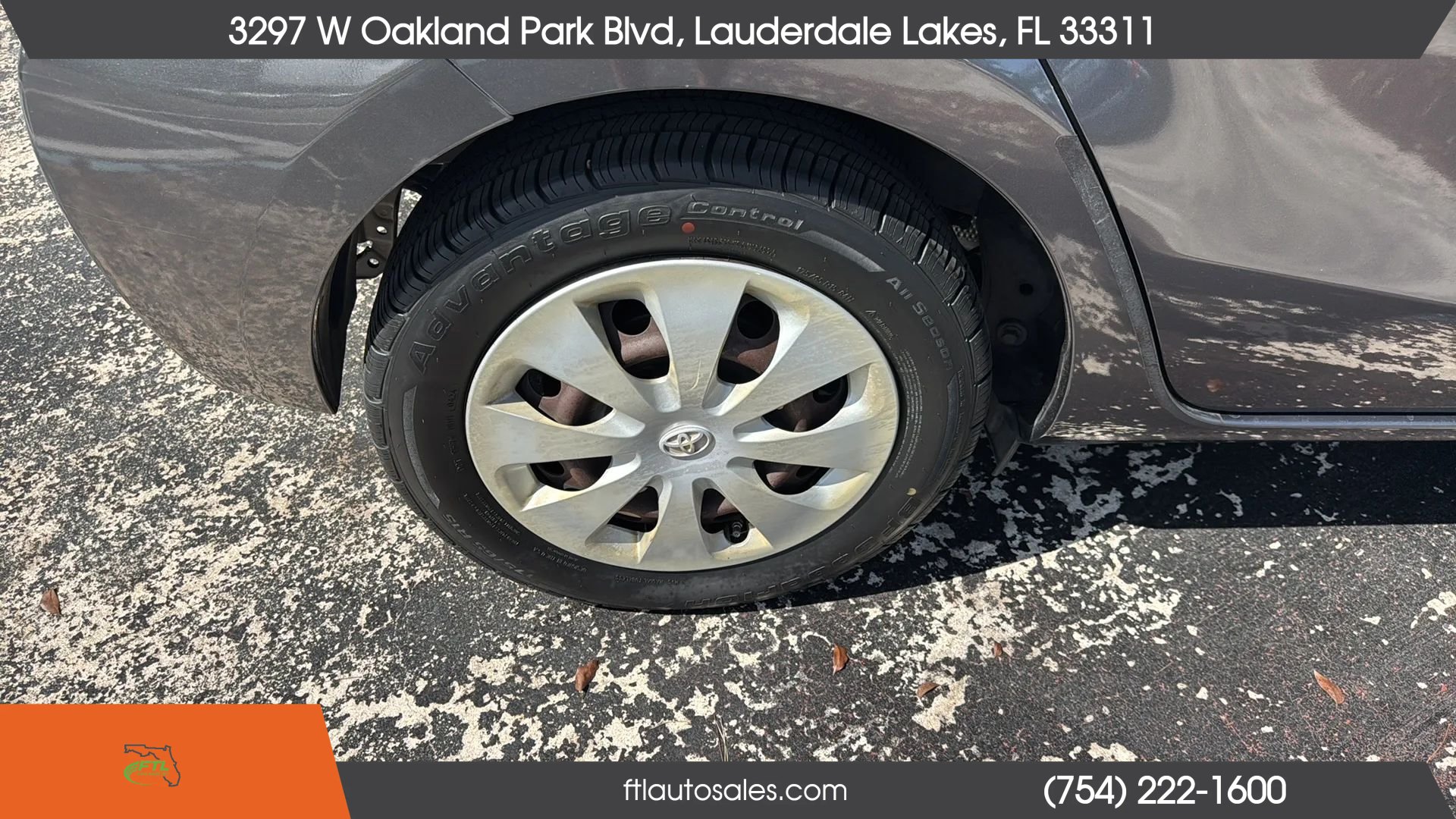 Used 2013 Toyota Prius C One FWD image 14