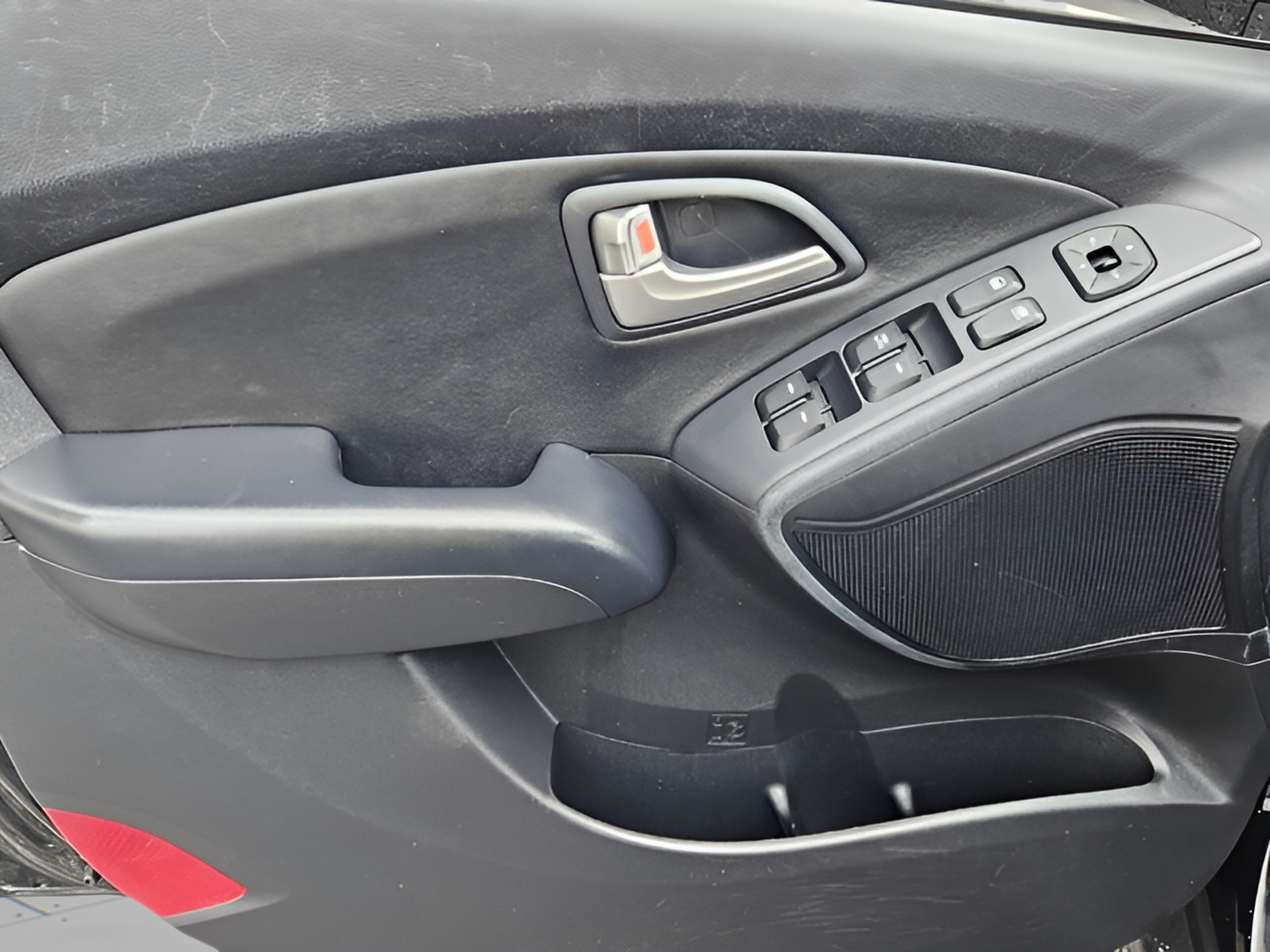 Used 2013 Hyundai Tucson GLS FWD image 12
