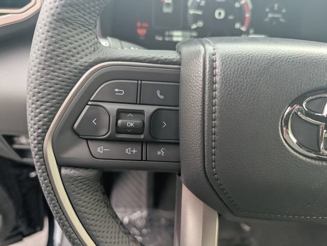 New 2026 Toyota Tundra Limited AWD/4WD image 18