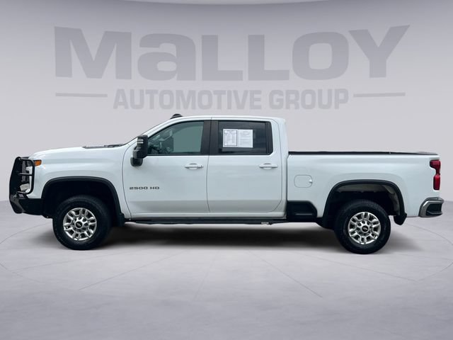 Used 2024 Chevrolet Silverado 2500 LT AWD/4WD image 2