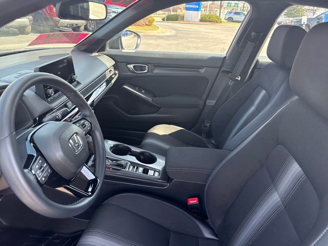 Used 2025 Honda Civic Sport image 11