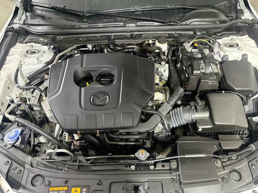 Used 2025 MAZDA MAZDA3 s FWD image 10