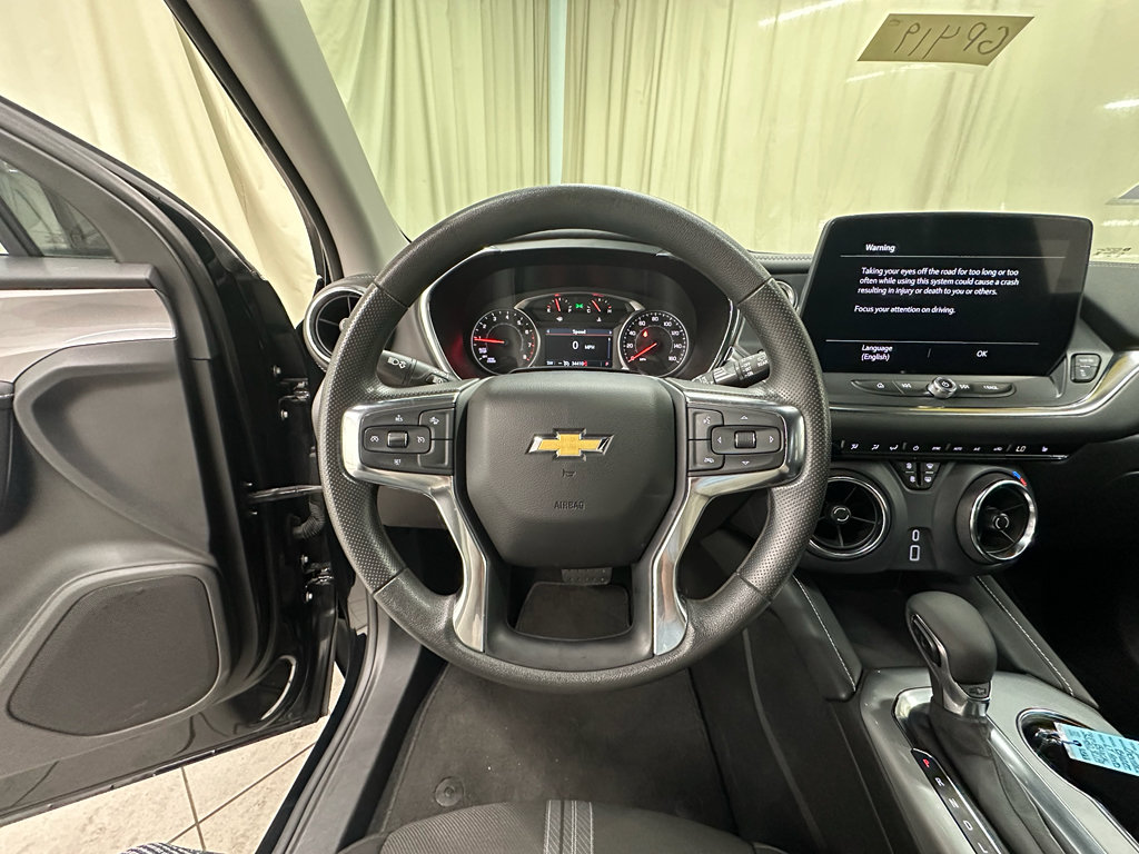 Certified 2025 Chevrolet Blazer LT AWD/4WD image 22