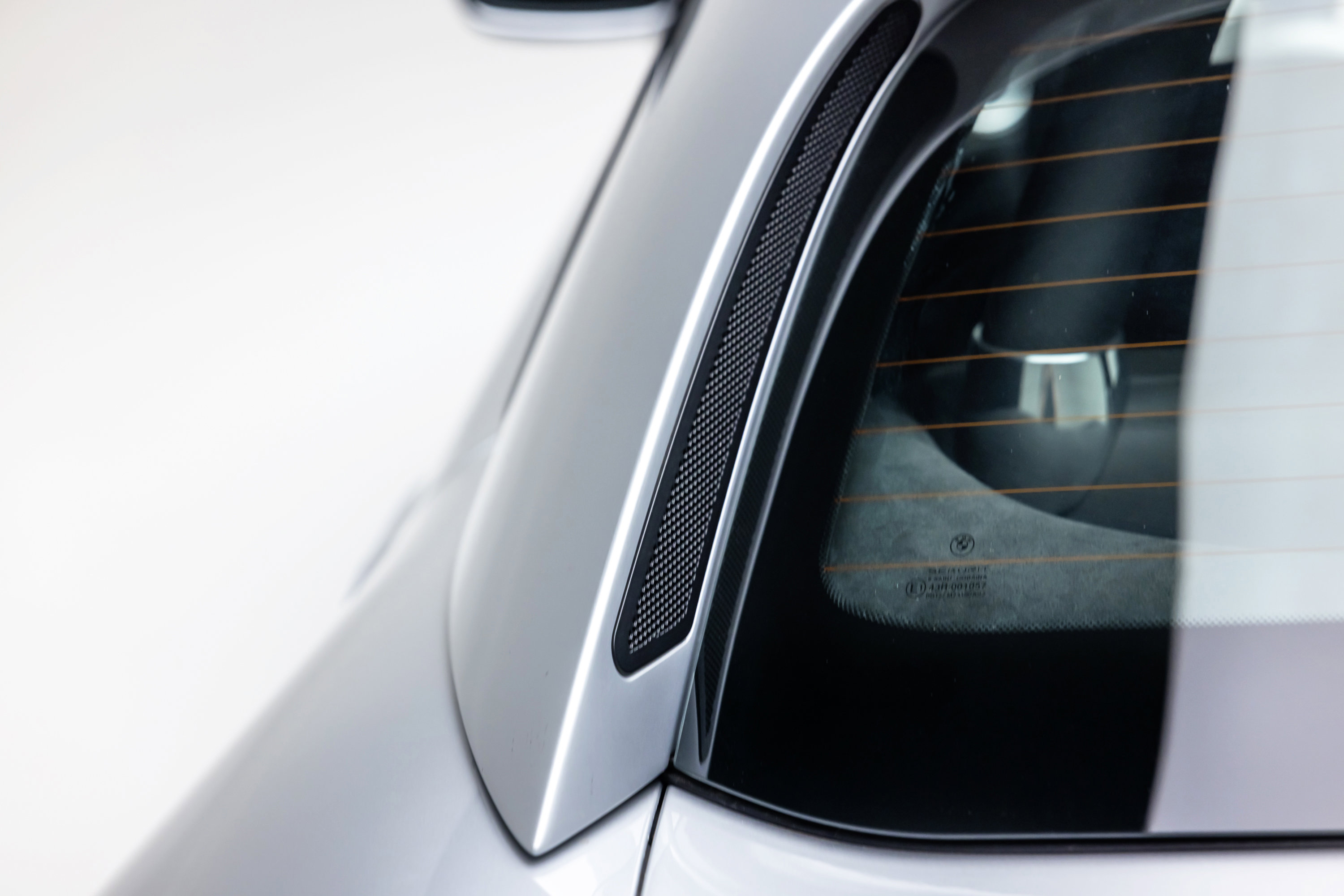 Used 2003 BMW Z8 image 28