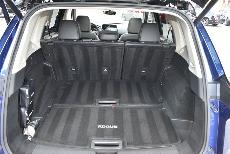 Used 2023 Nissan Rogue SL w/ SL Premium Package AWD/4WD image 26