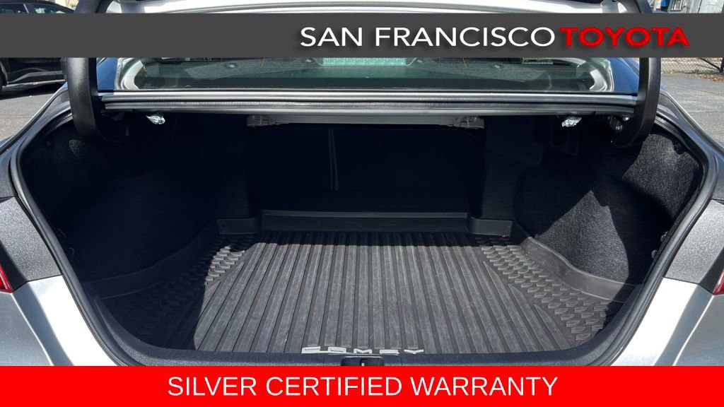 Certified 2018 Toyota Camry LE image 36