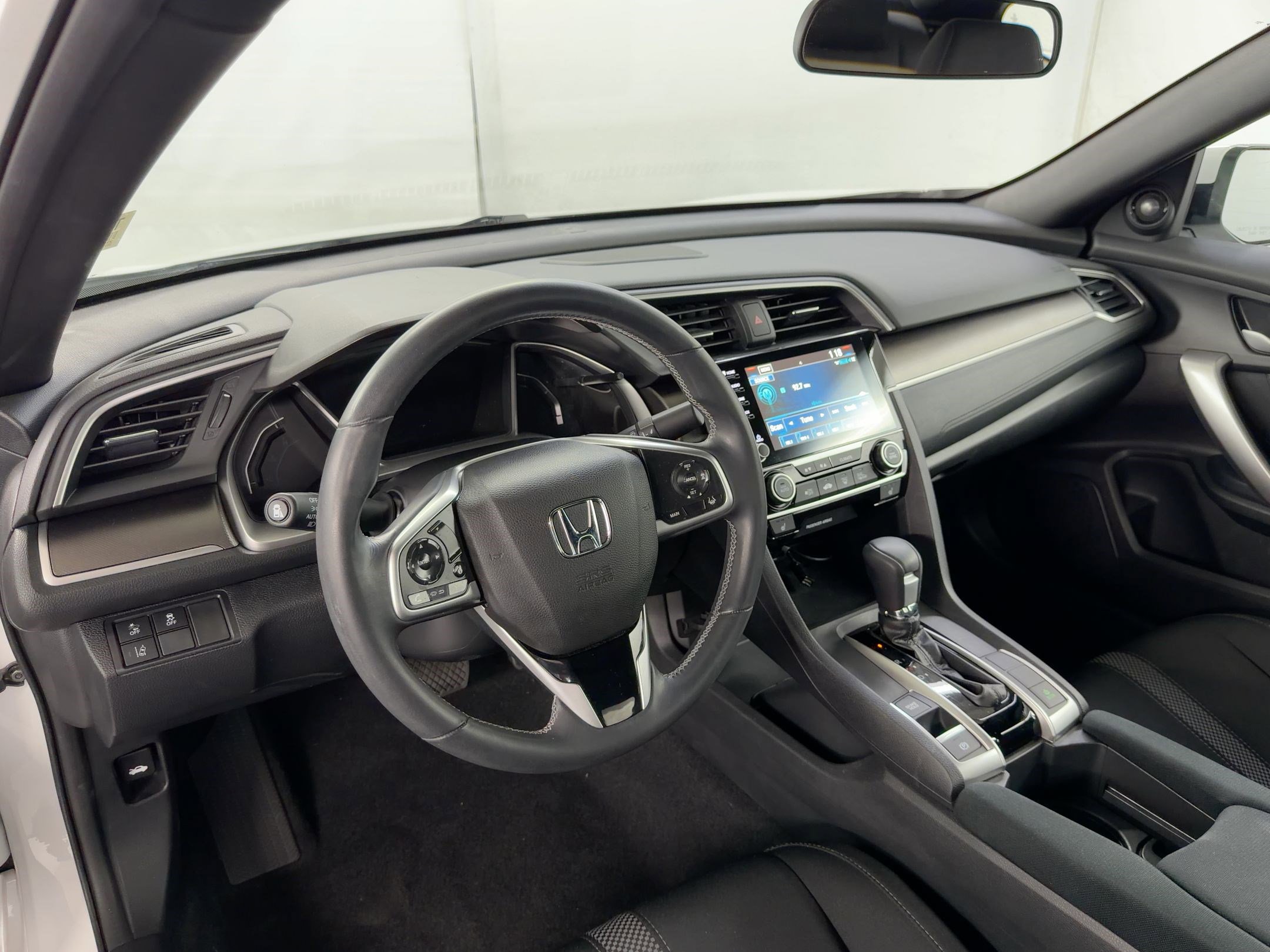 Certified 2019 Honda Civic EX image 4