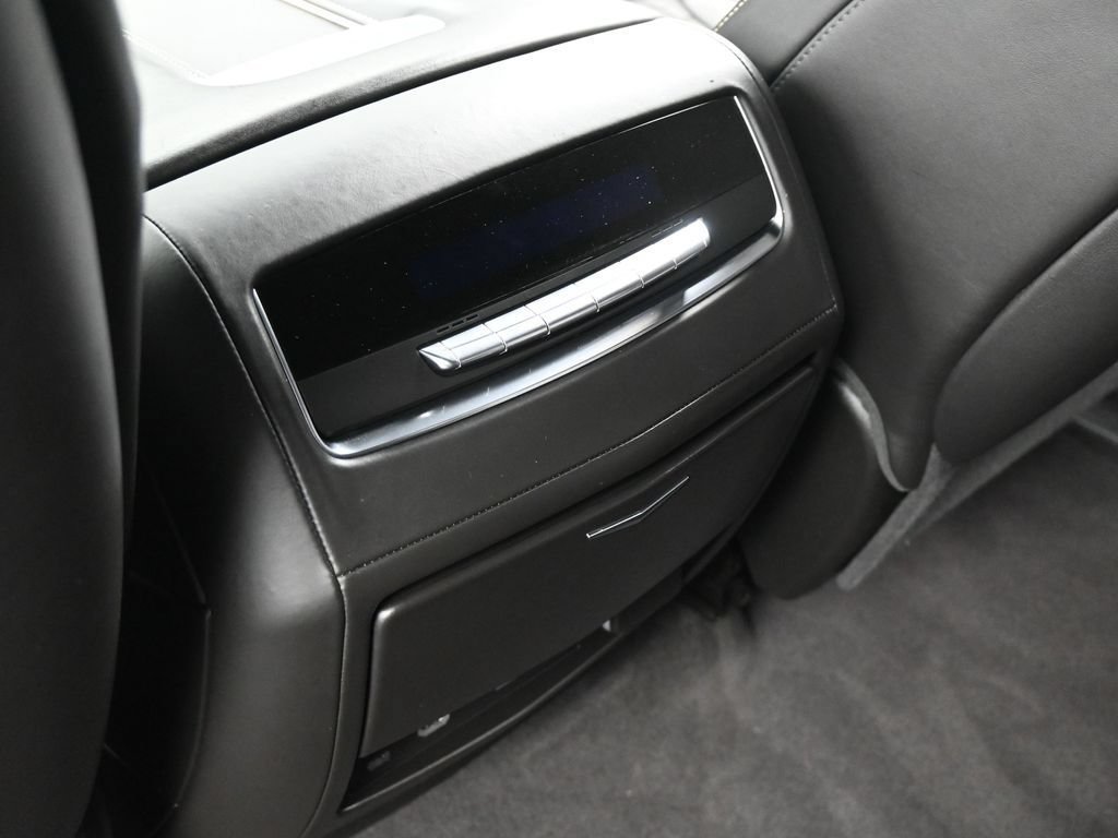 Used 2023 Cadillac Escalade V AWD/4WD image 53