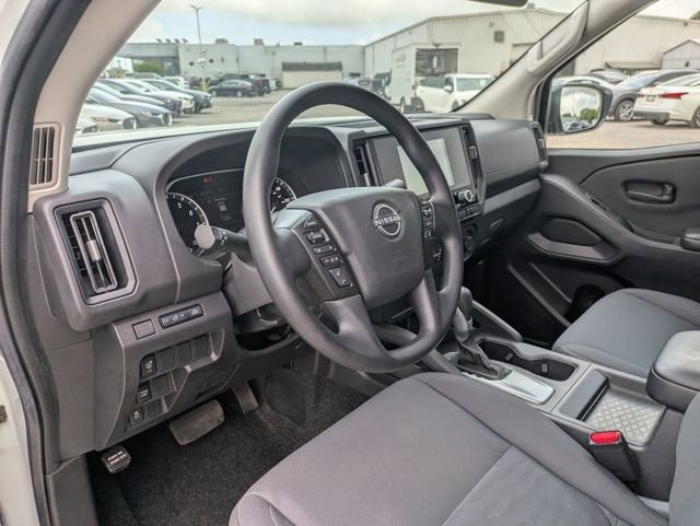Used 2025 Nissan Frontier S RWD image 31