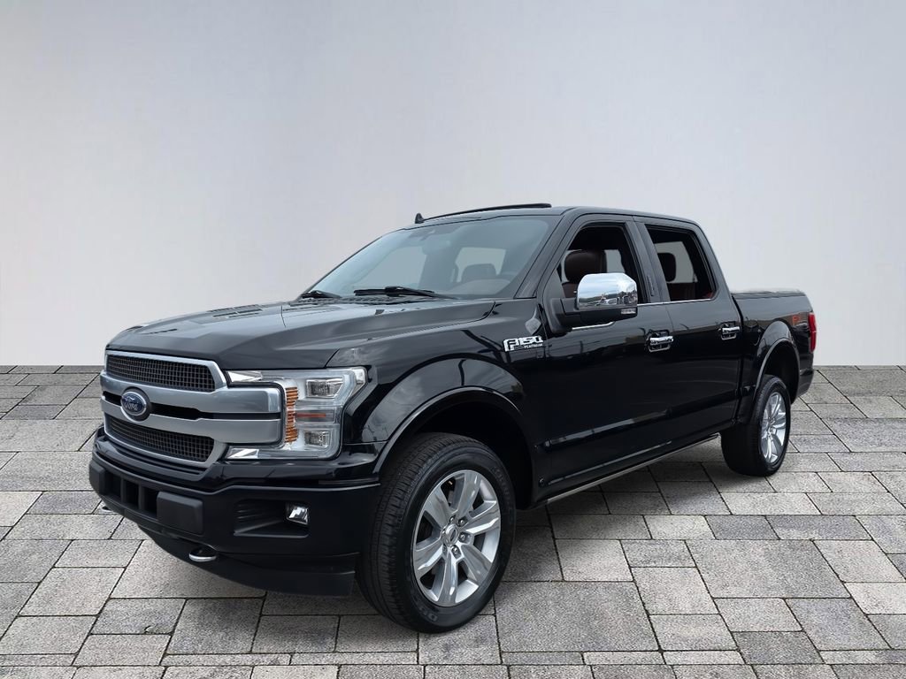 Used 2018 Ford F150 Platinum w/ Equipment Group 701A Luxury image 3