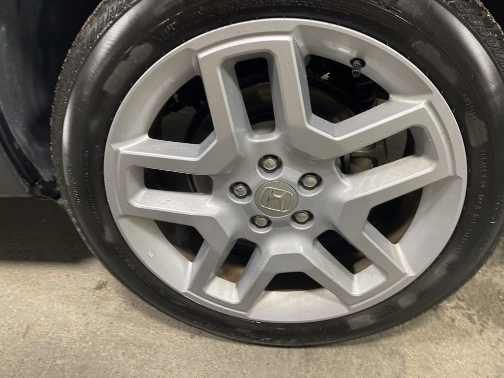 Used 2024 Honda Passport EX-L image 45