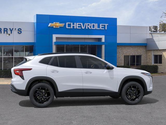 New 2026 Chevrolet Trax LT w/ Driver Confidence Package FWD image 30