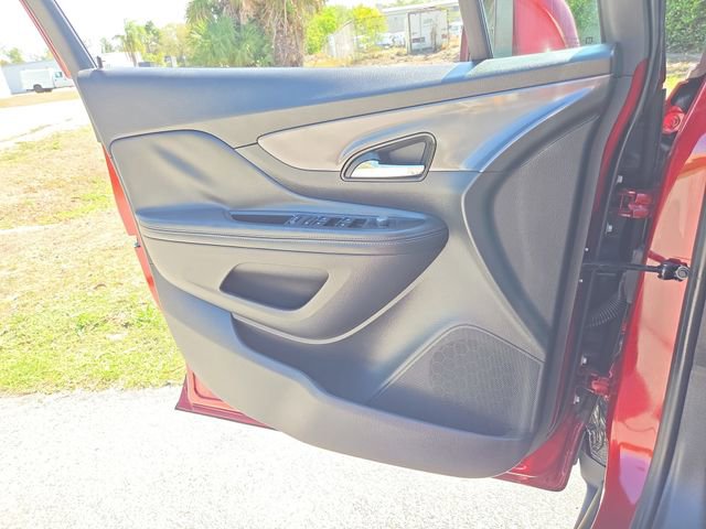 Certified 2022 Buick Encore Preferred w/ Safety Package image 18