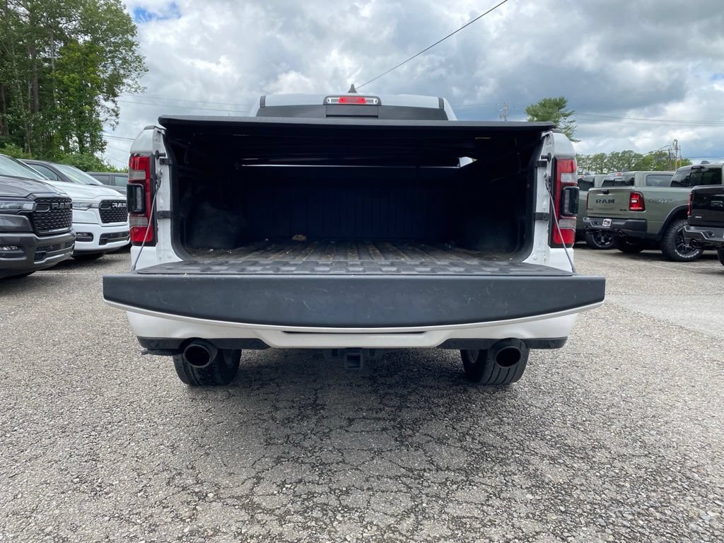 Used 2024 RAM 1500 Laramie AWD/4WD image 9