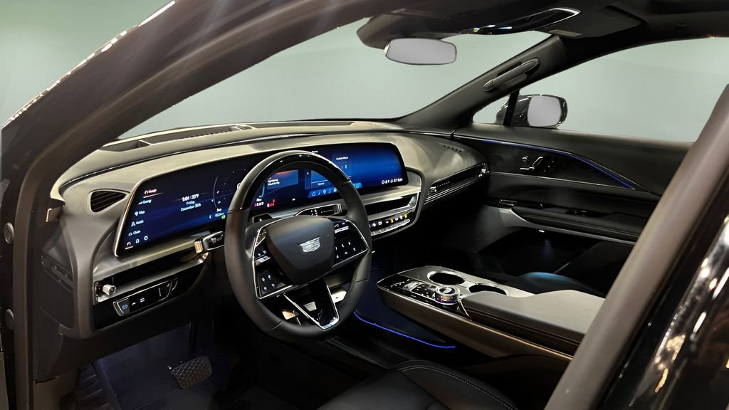 Used 2024 Cadillac Lyriq Sport w/ LPO, Floor Liner Package image 28