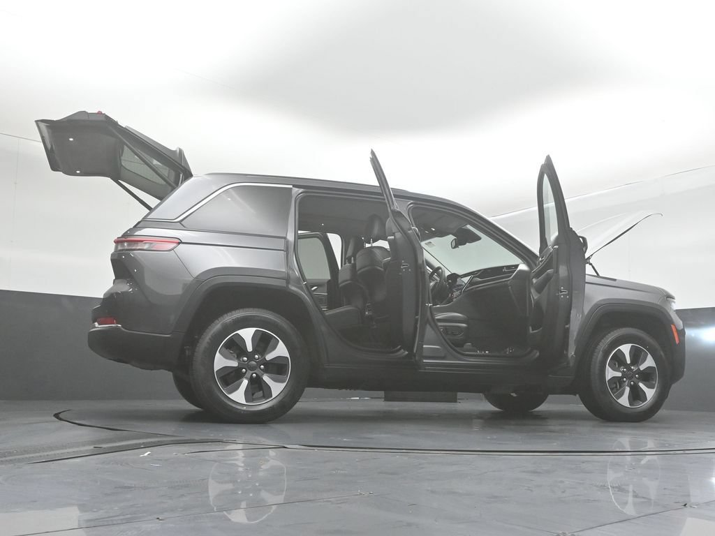 Used 2022 Jeep Grand Cherokee Limited 4xe AWD/4WD image 54