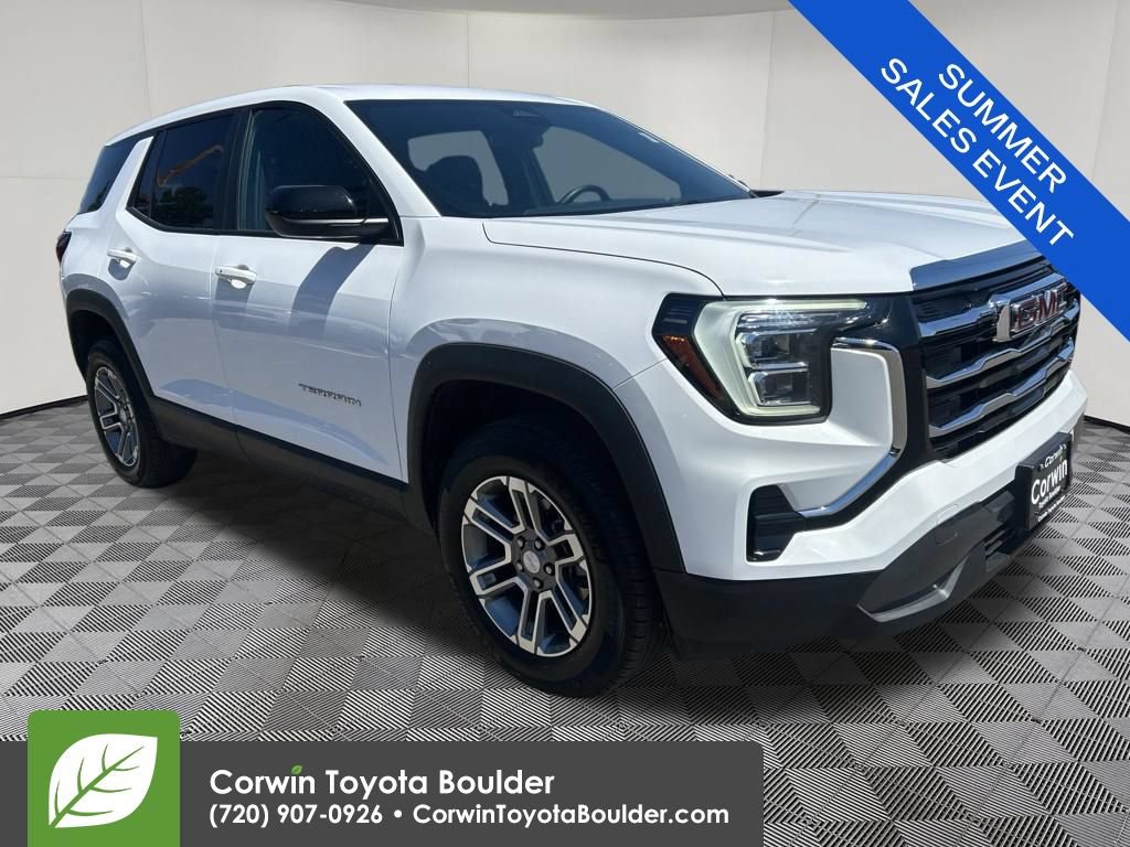 Used 2025 GMC Terrain Elevation AWD/4WD image 1