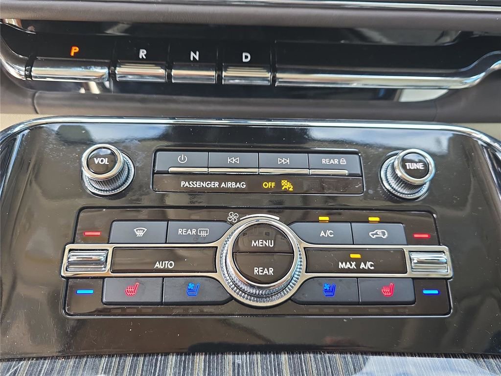 Used 2023 Lincoln Navigator Black Label image 21