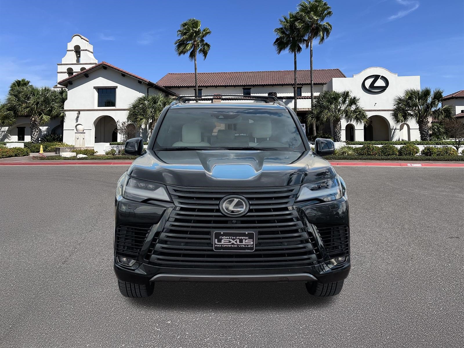 Used 2022 Lexus LX 600 4WD w/ Appearance Package image 6